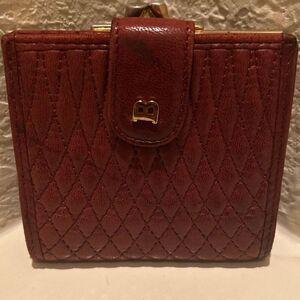 Vintage Bally Bifold Compact Wallet Burgundy Quilted Leather Kiss Clasp Pouch
